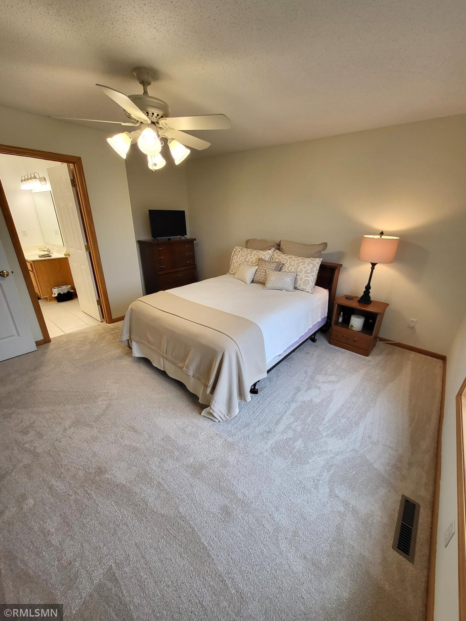 17275 Marshfield Lane, Prior Lake, Minnesota image 15