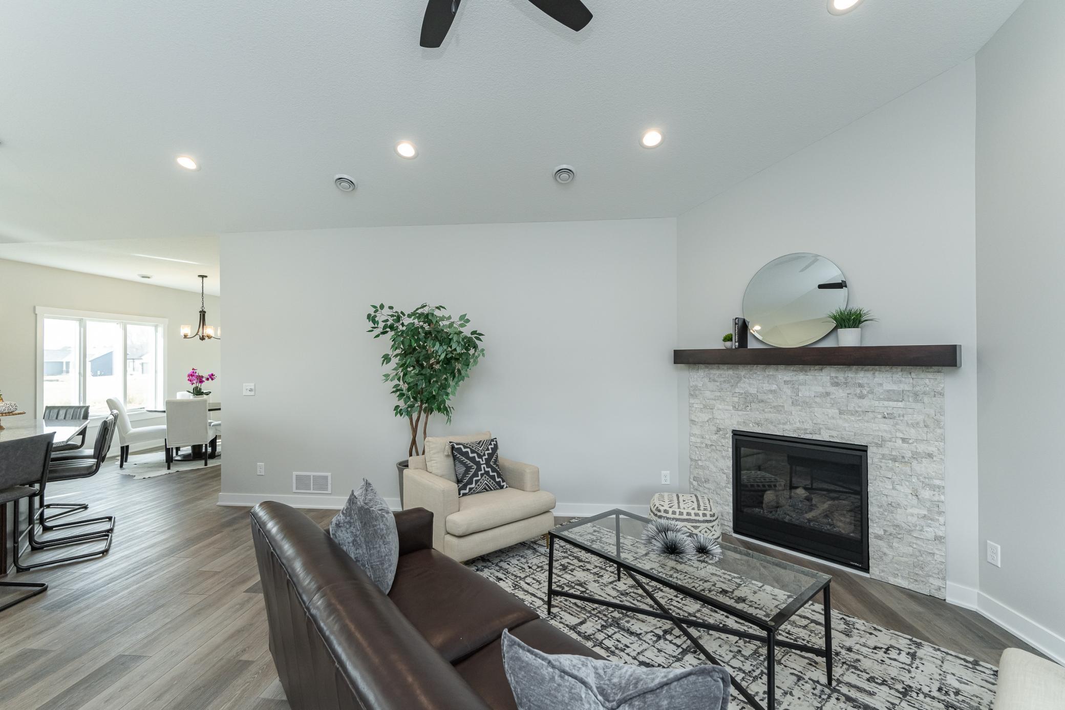 881 Picadilly Lane, Rochester, Minnesota image 6