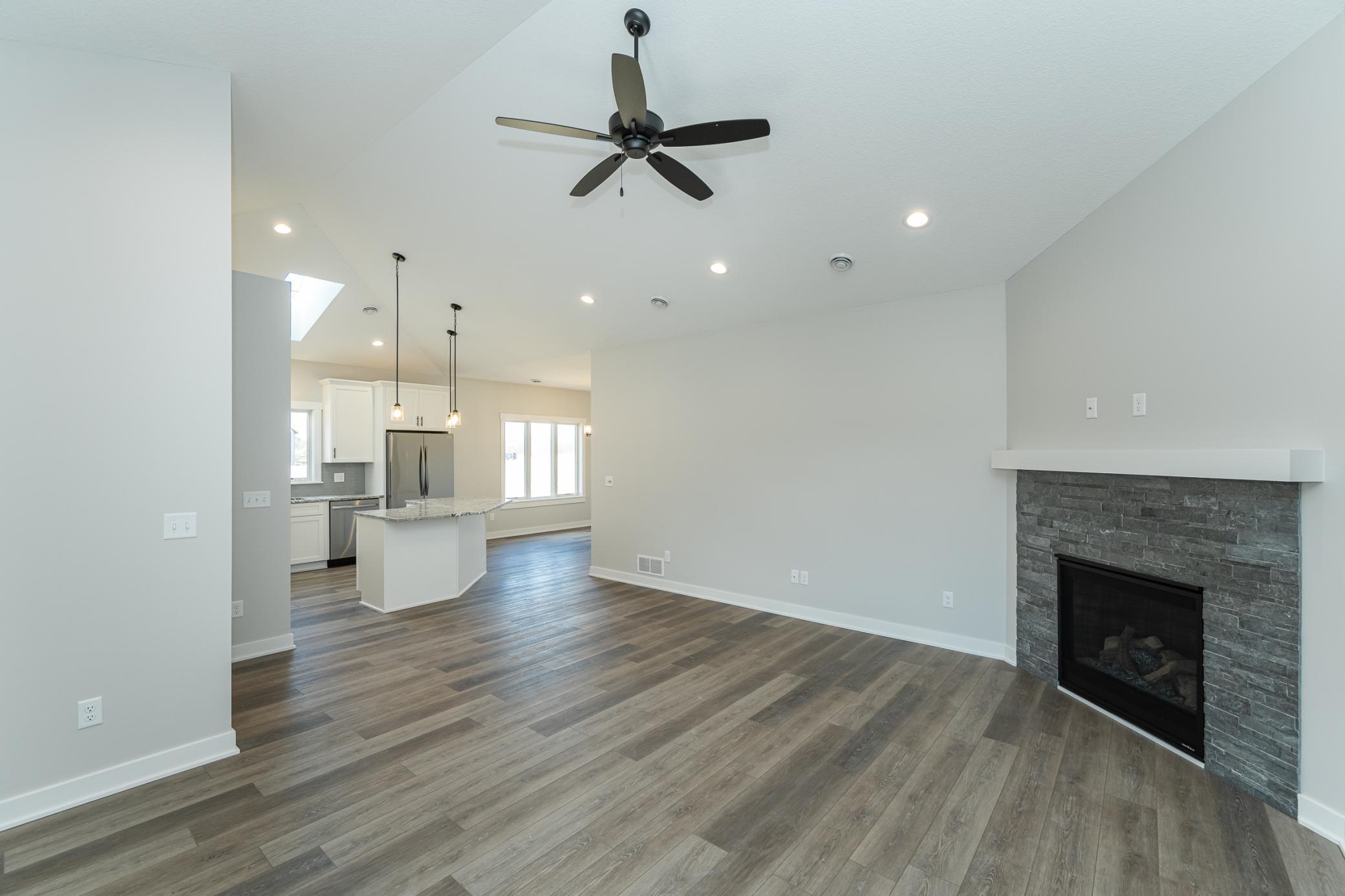 881 Picadilly Lane, Rochester, Minnesota image 8