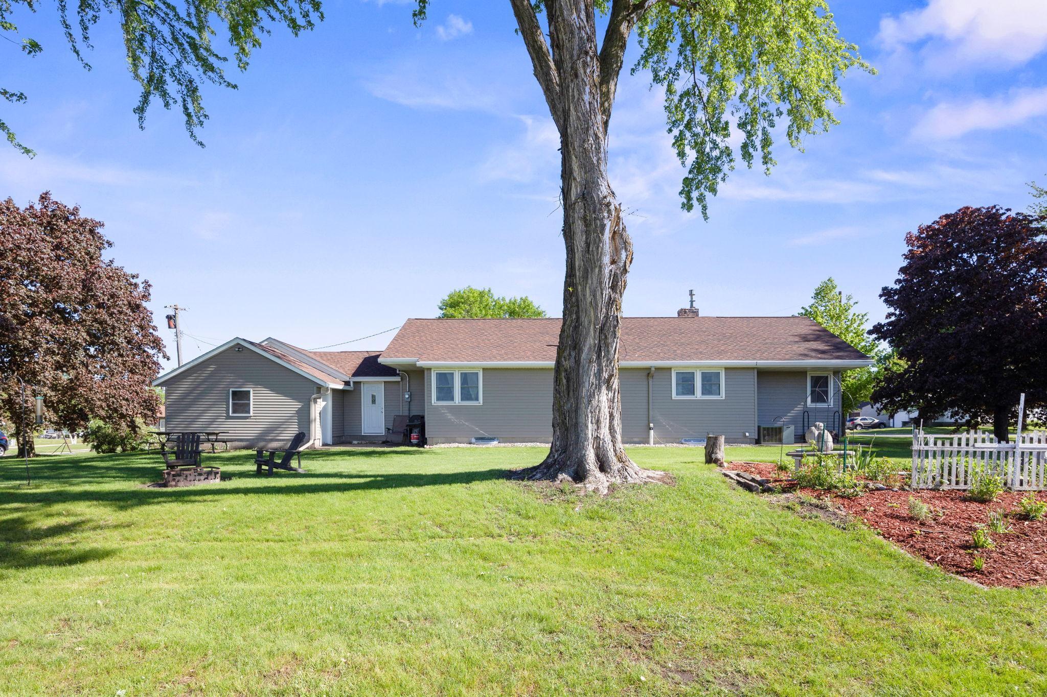 111 3rd Street, Brownton, Minnesota image 22