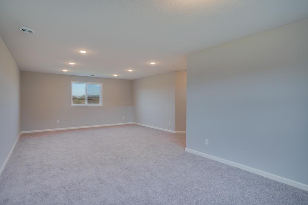 19911 English Avenue, Forest Lake, Minnesota image 16
