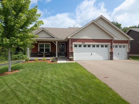 Homes For Sale - 1829 Attenborough Street<br/> Shakopee, MN 55379