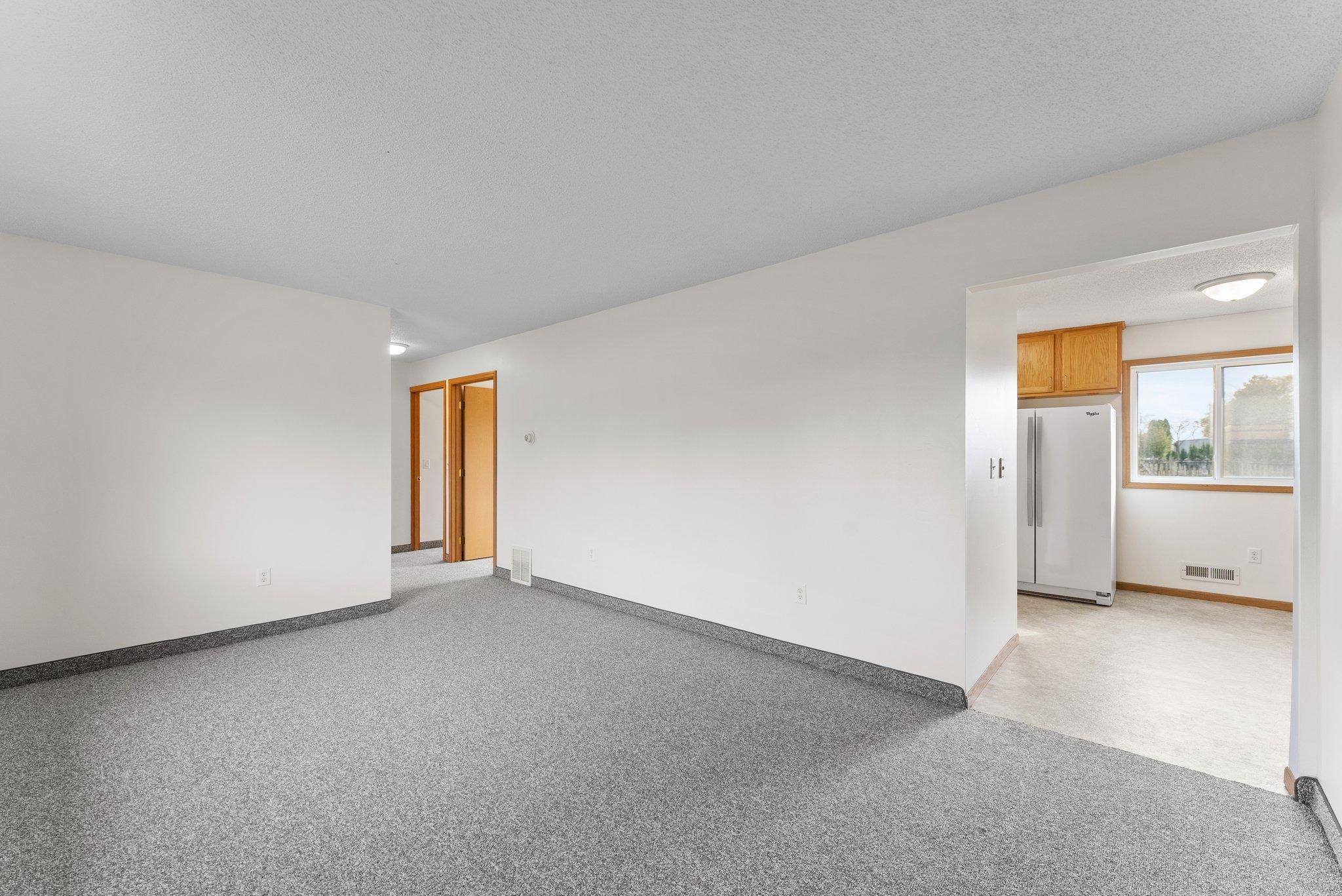 3220 Lower 150th Street, Rosemount, Minnesota image 3