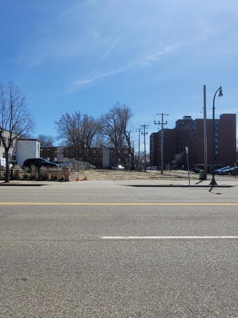 Vacant Land For Sale - 2815 E Lake Street<br/> Hennepin County, Minneapolis, MN 55406