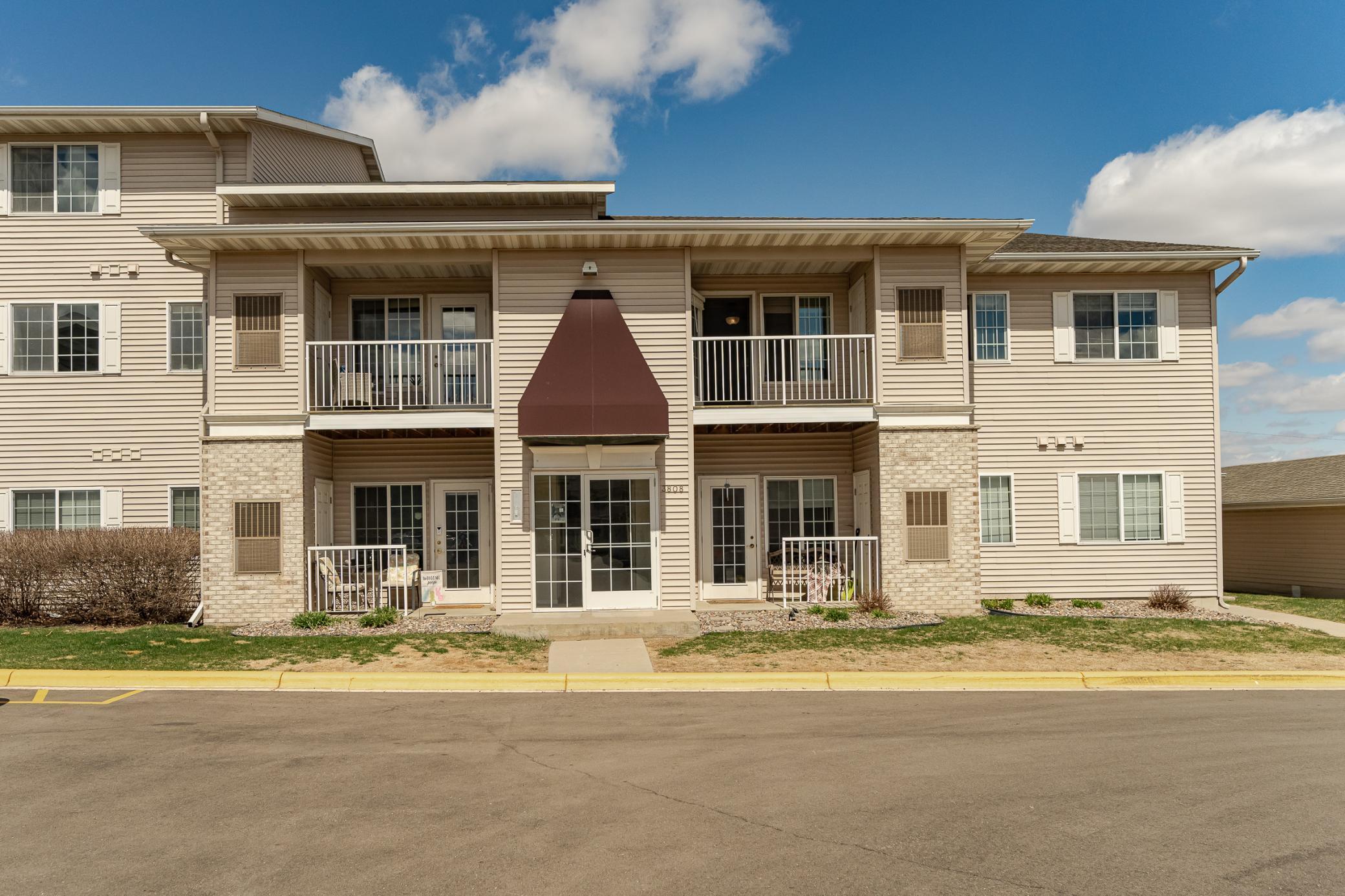 3808 9th Street #D, Rochester, Minnesota image 1