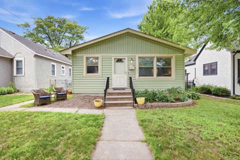 Homes For Sale - 5332 Elliot Avenue<br/> Minneapolis, MN 55417
