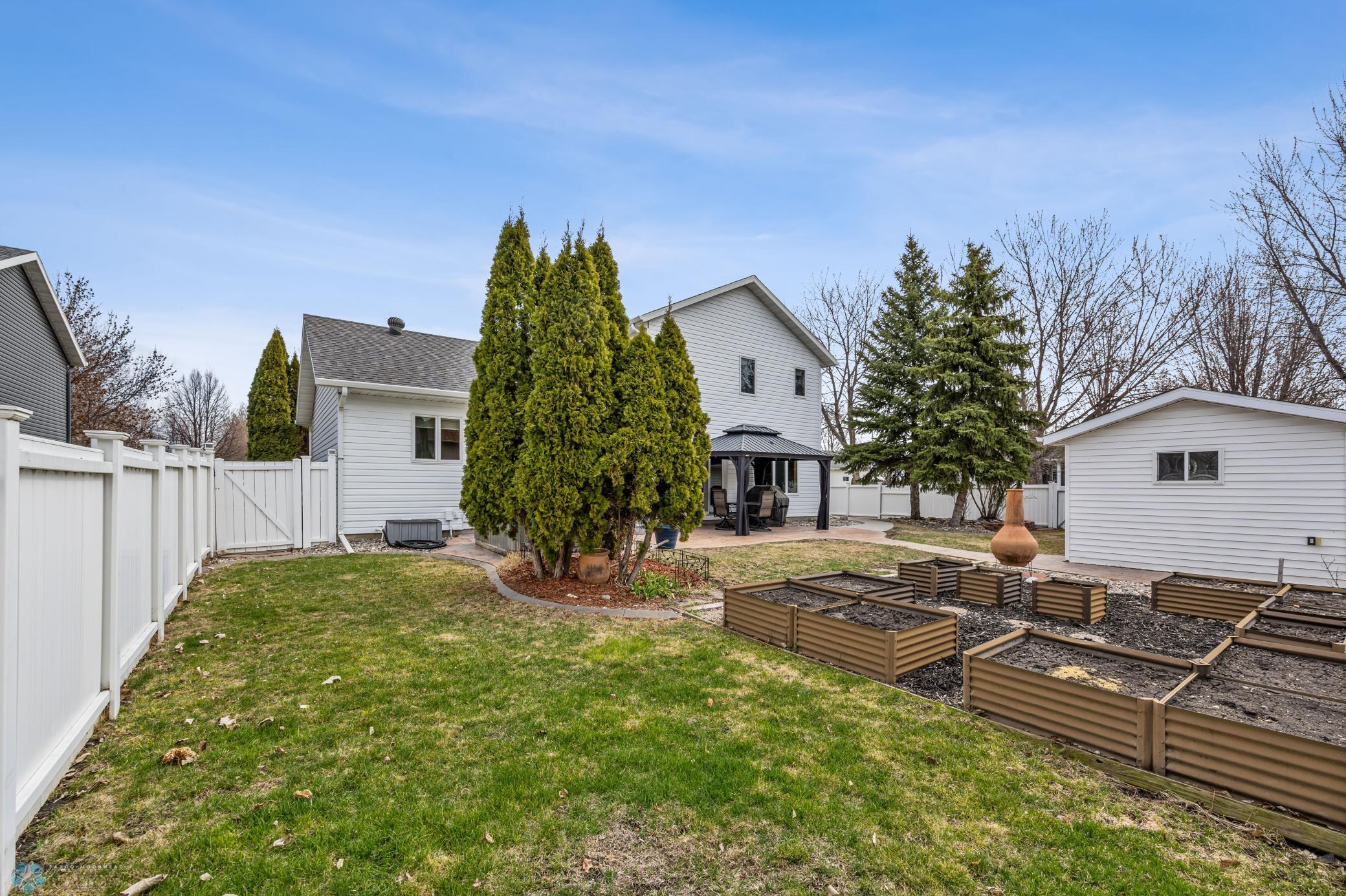 1601 Birchwood Drive, West Fargo, North Dakota image 41