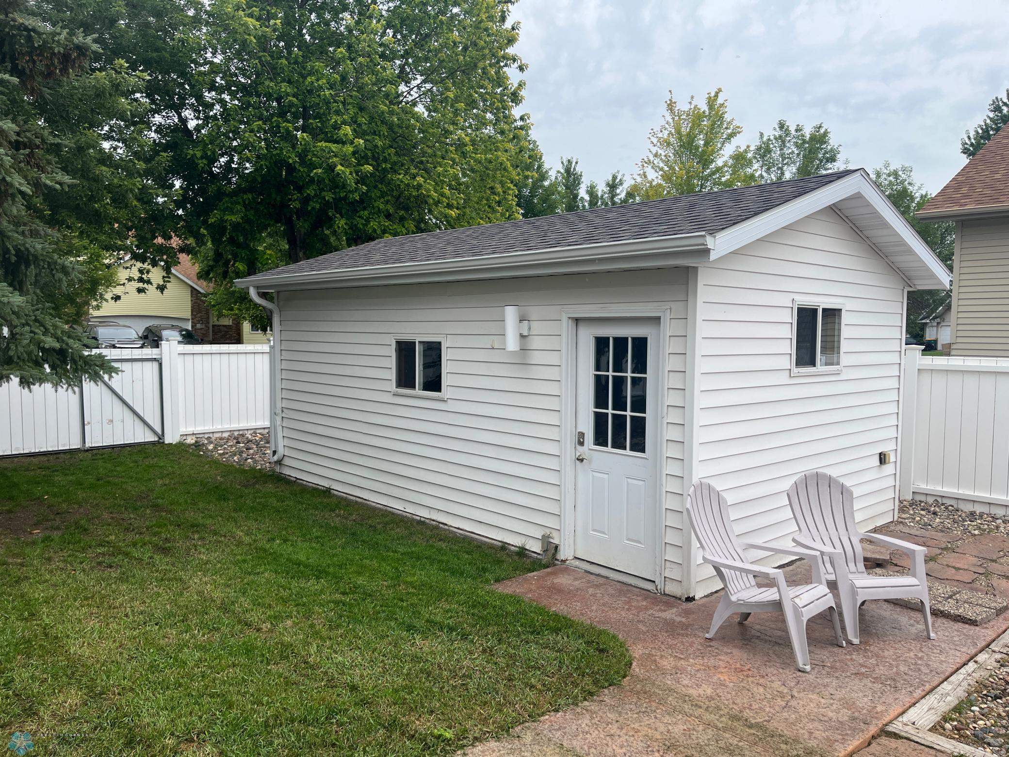 1601 Birchwood Drive, West Fargo, North Dakota image 43