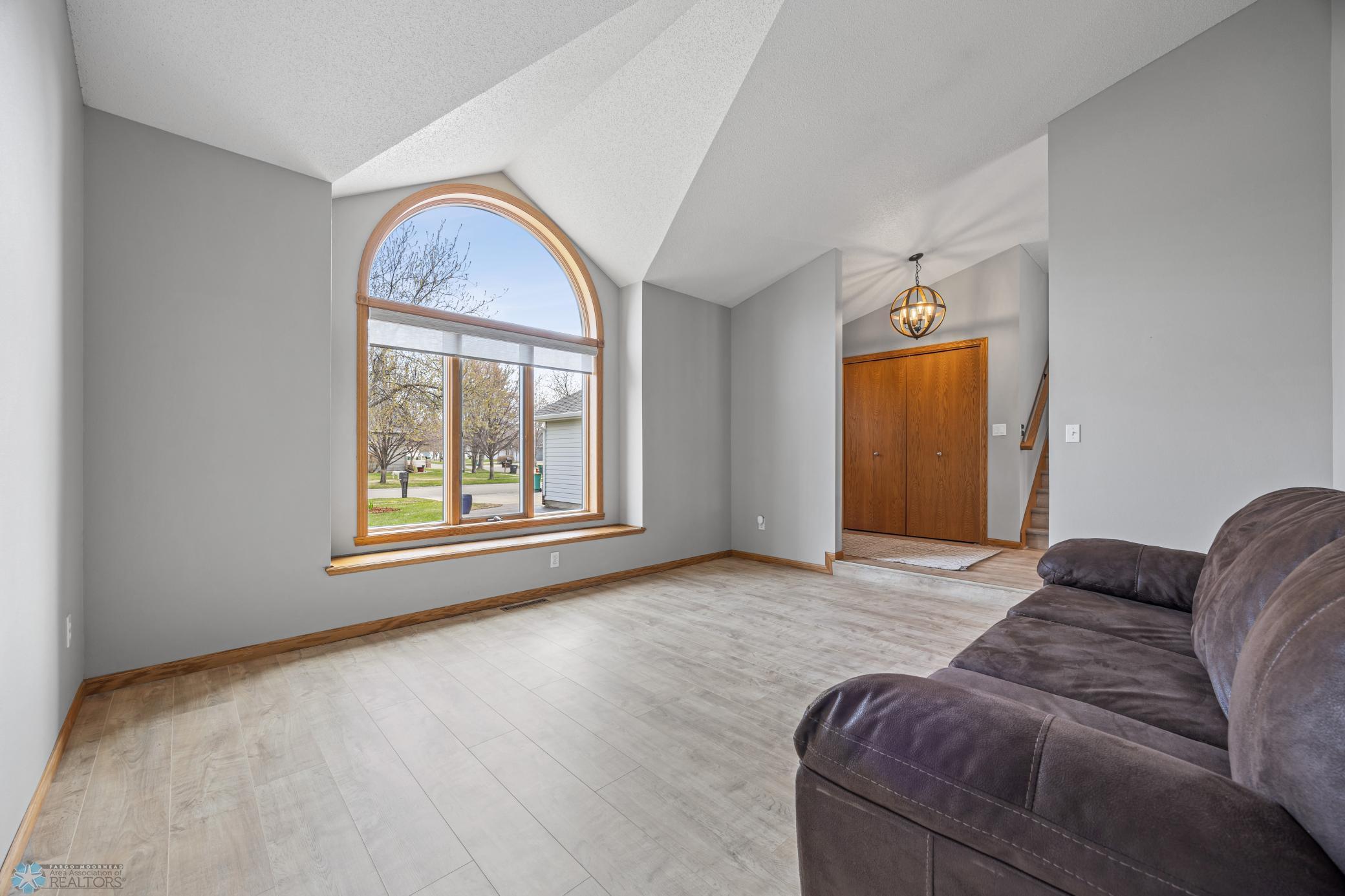 1601 Birchwood Drive, West Fargo, North Dakota image 7