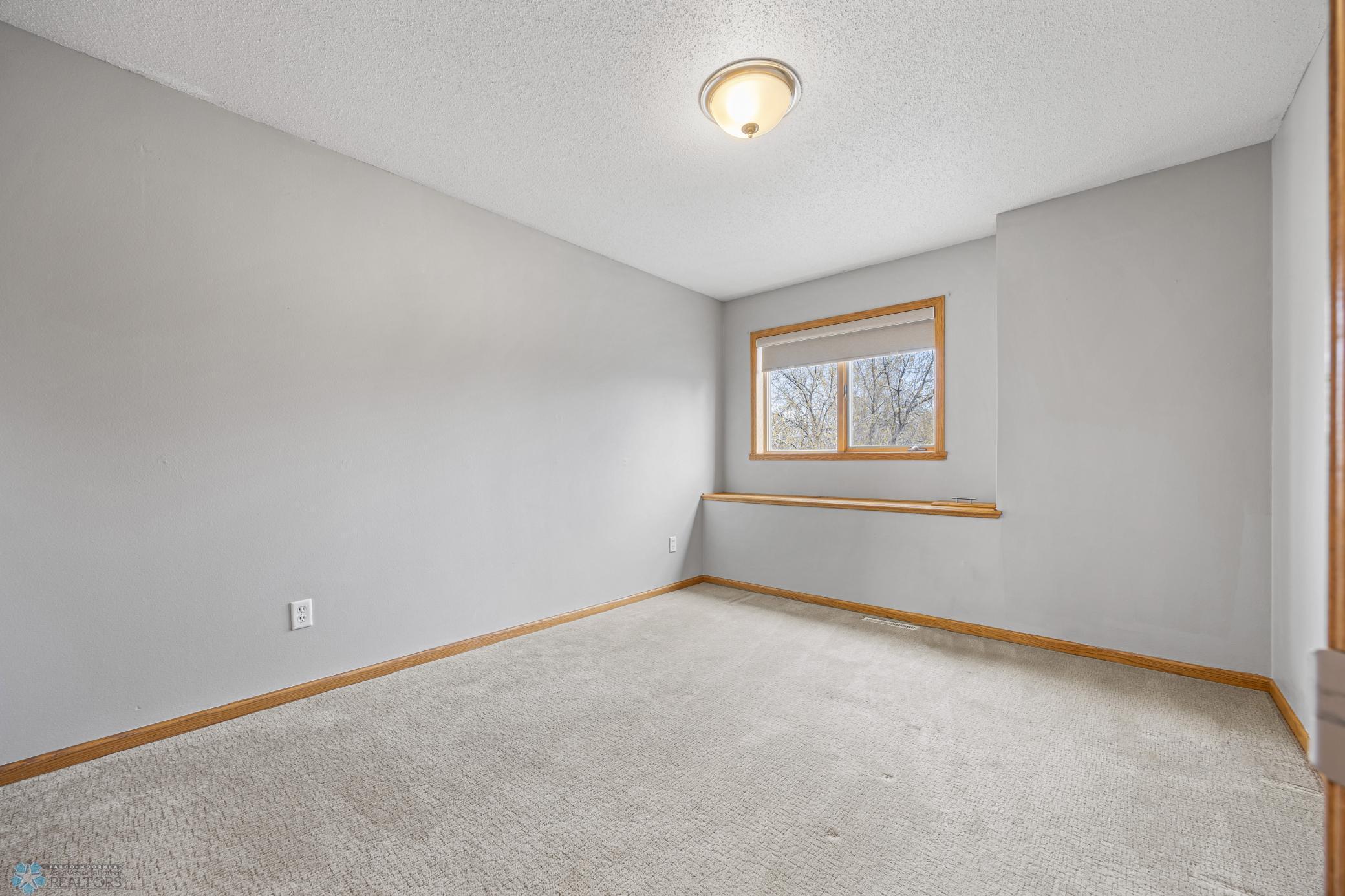 1601 Birchwood Drive, West Fargo, North Dakota image 28