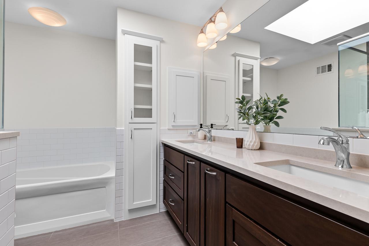 7104 Lanham Lane, Edina, Minnesota image 39
