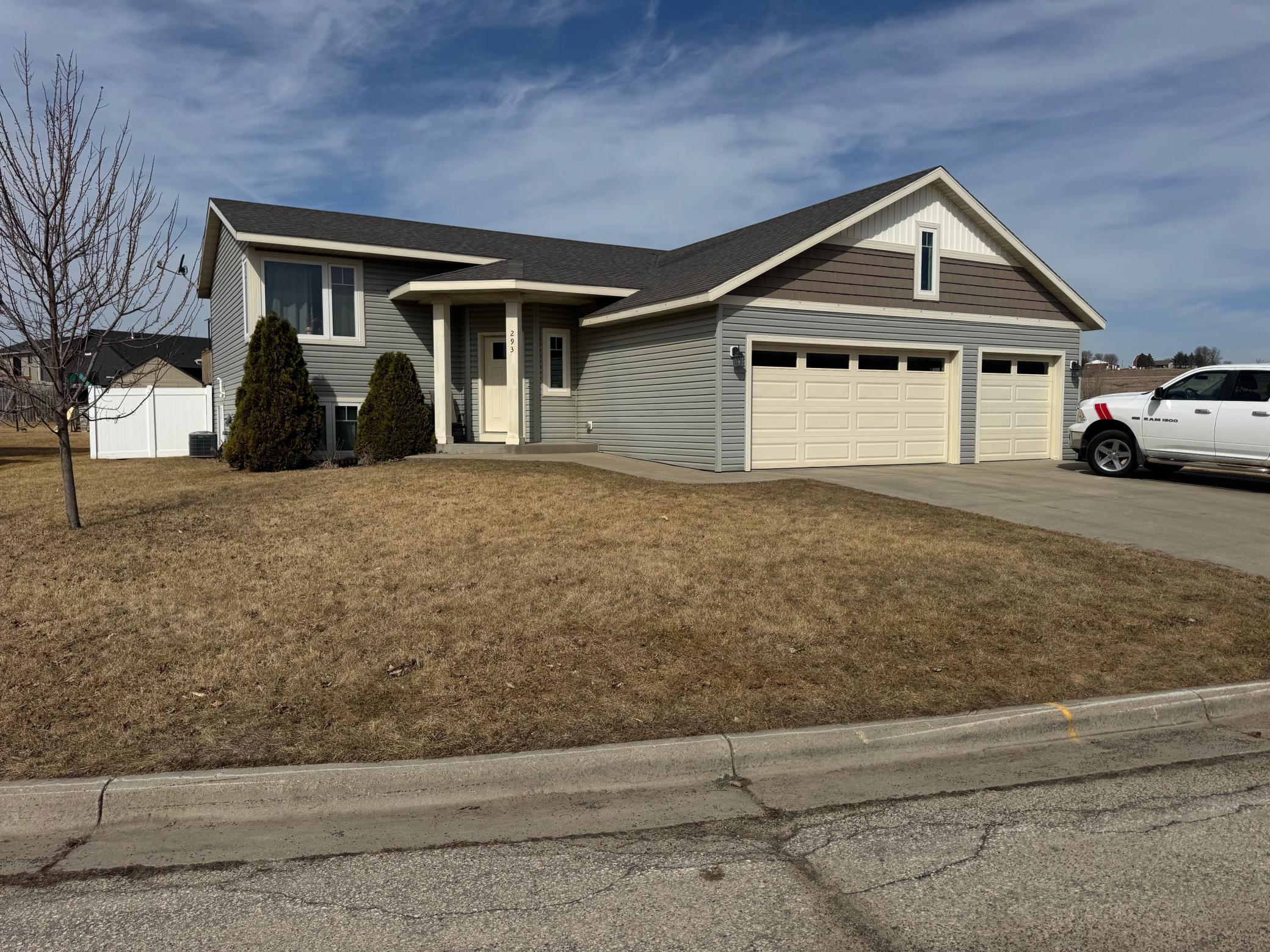 293 Eagle Lane, Zumbrota, Minnesota image 2