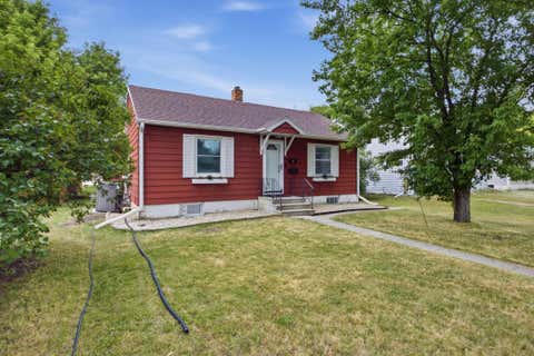 Homes For Sale - 1614 9th Street<br/> Fargo, ND 58102