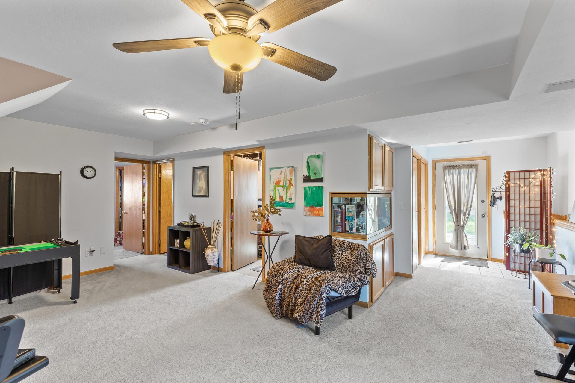 5583 Euclid Way, Farmington, Minnesota image 14