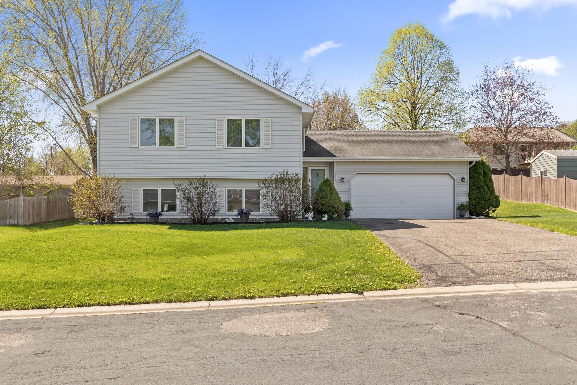 5583 Euclid Way, Farmington, Minnesota image 1