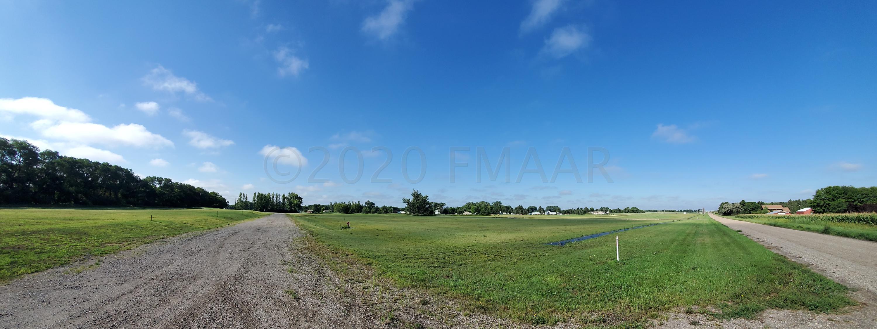 1206 Peterson Circle, Milnor, North Dakota image 4