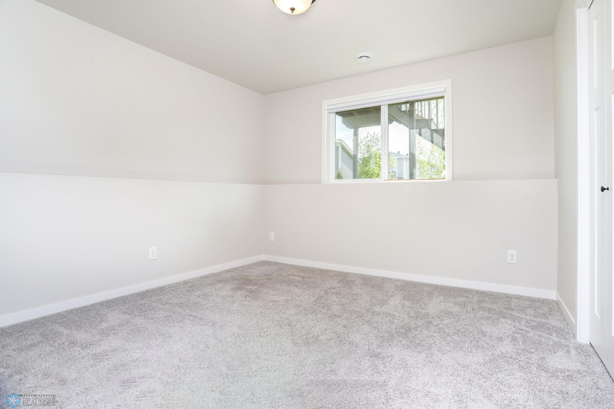 West Fargo, North Dakota 58078, United States, 3 Bedrooms Bedrooms, ,3 BathroomsBathrooms,Residential,Active,130445