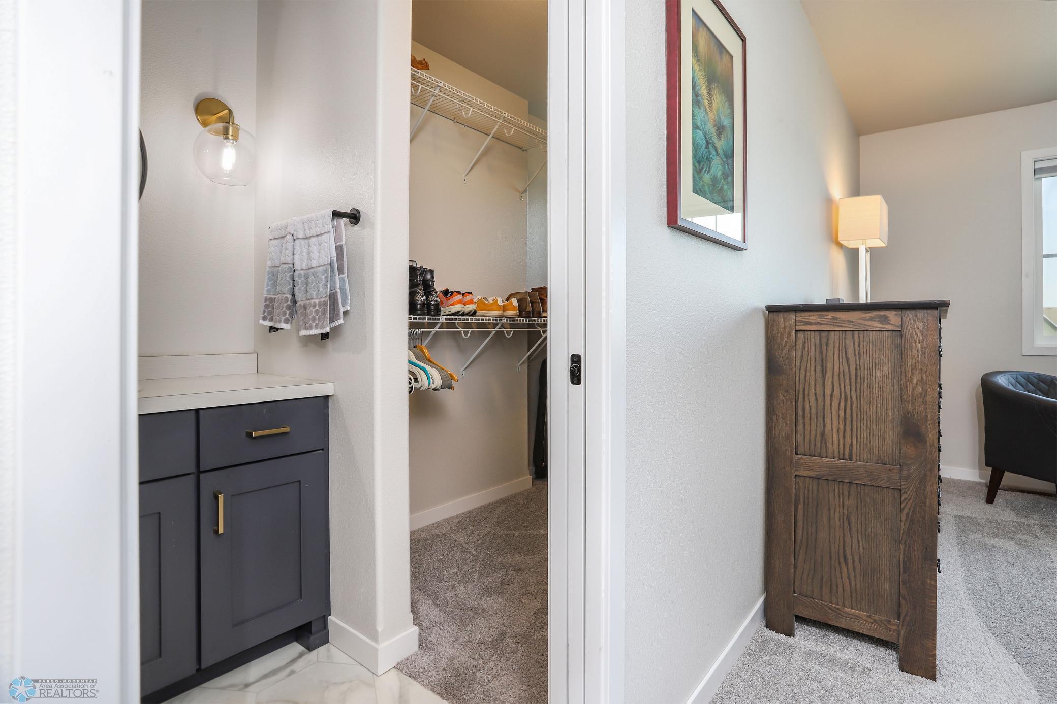 West Fargo, North Dakota 58078, United States, 3 Bedrooms Bedrooms, ,3 BathroomsBathrooms,Residential,Active,130445