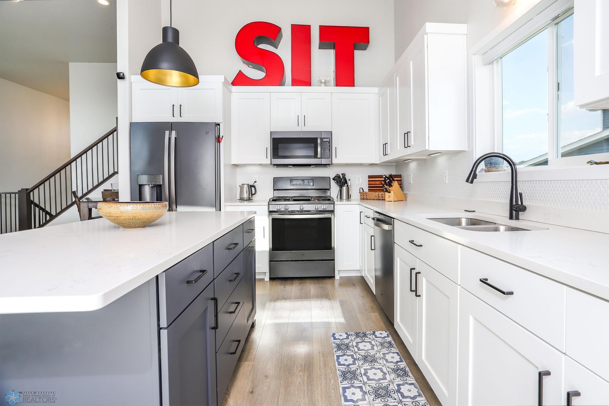 West Fargo, North Dakota 58078, United States, 3 Bedrooms Bedrooms, ,3 BathroomsBathrooms,Residential,Active,130445