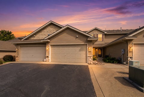 Townhouse For Sale - 833 Winsome Way<br/> Isanti County, Isanti, MN 55040