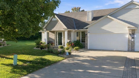 Townhouse For Sale - 3450 131st Avenue<br/> Coon Rapids, MN 55448