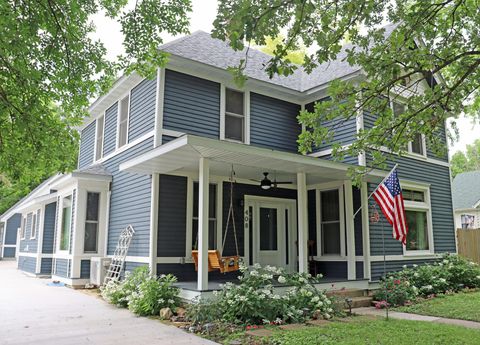 Homes For Sale - 408 N 6th Street<br/> Henderson, MN 56044