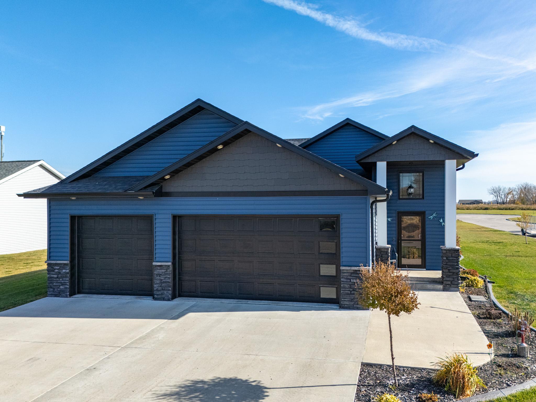 1600 Barrette Street, Crookston, Minnesota image 1