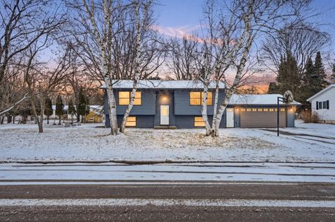 Homes For Sale - 330 Hillcrest Drive<br/> Amery, WI 54001