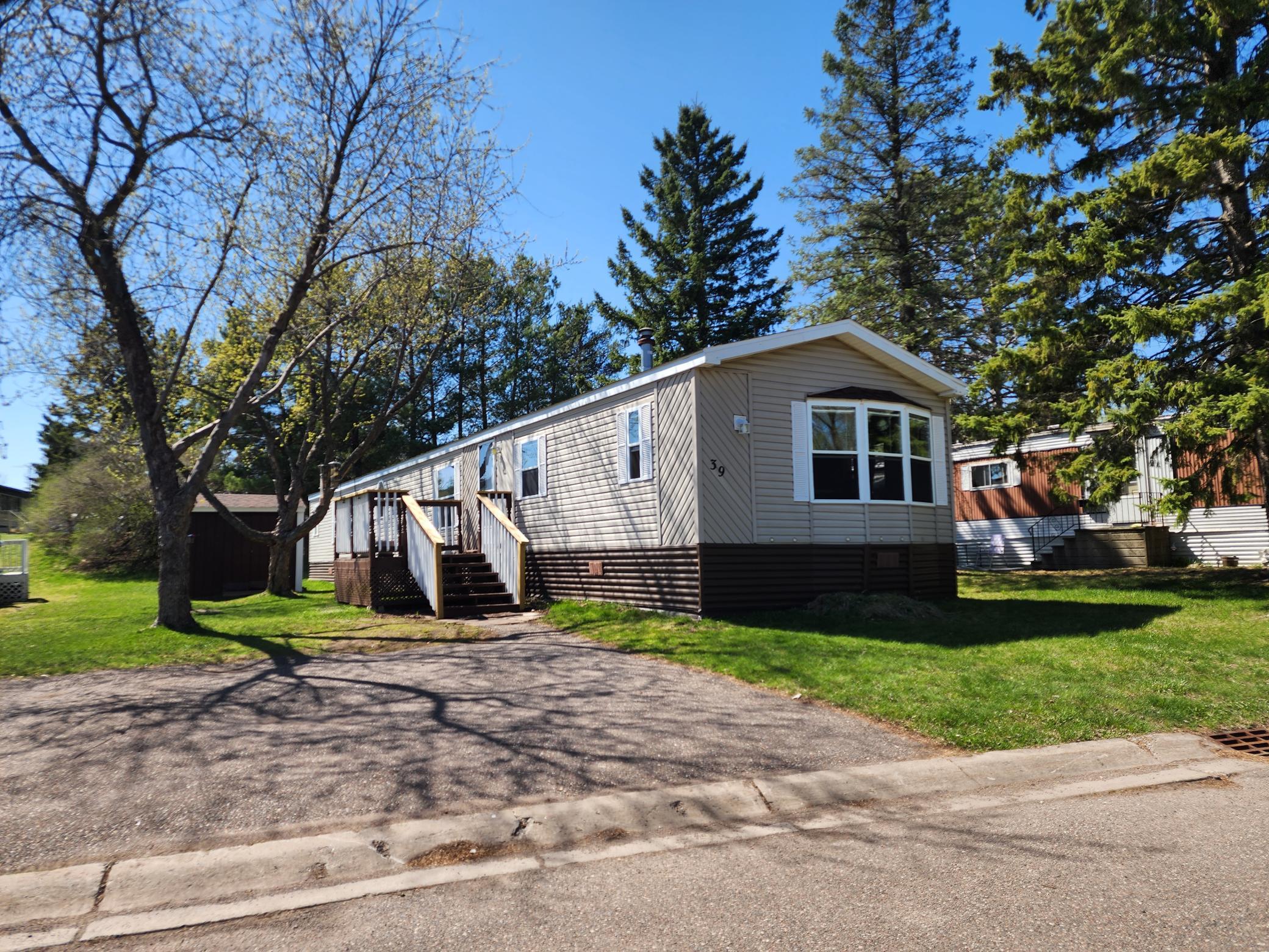 39 Foxtail Avenue, Duluth, Minnesota image 1