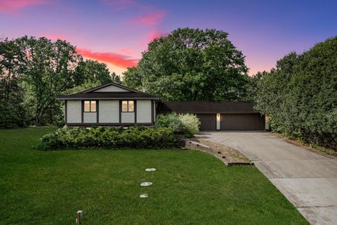Homes For Sale - 8600 176th Avenue<br/> Anoka, MN 55303
