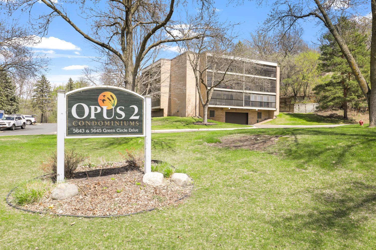 5645 Green Circle Drive #110, Hopkins, Minnesota image 29