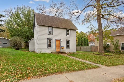 Homes For Sale - 1519 N 4th Street<br/> Blue Earth County, Mankato, MN 56001