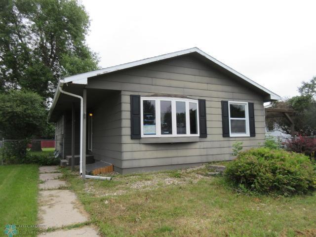 Jamestown, North Dakota 58401, United States, 4 Bedrooms Bedrooms, ,2 BathroomsBathrooms,Residential,Active,193108