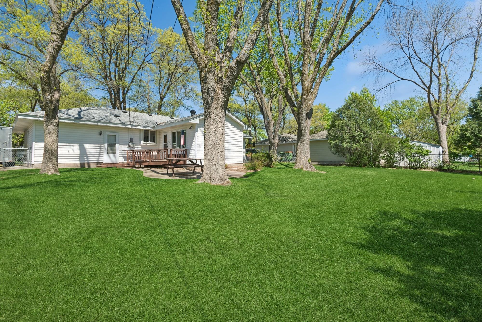 132 104th Lane, Minneapolis, Minnesota image 3