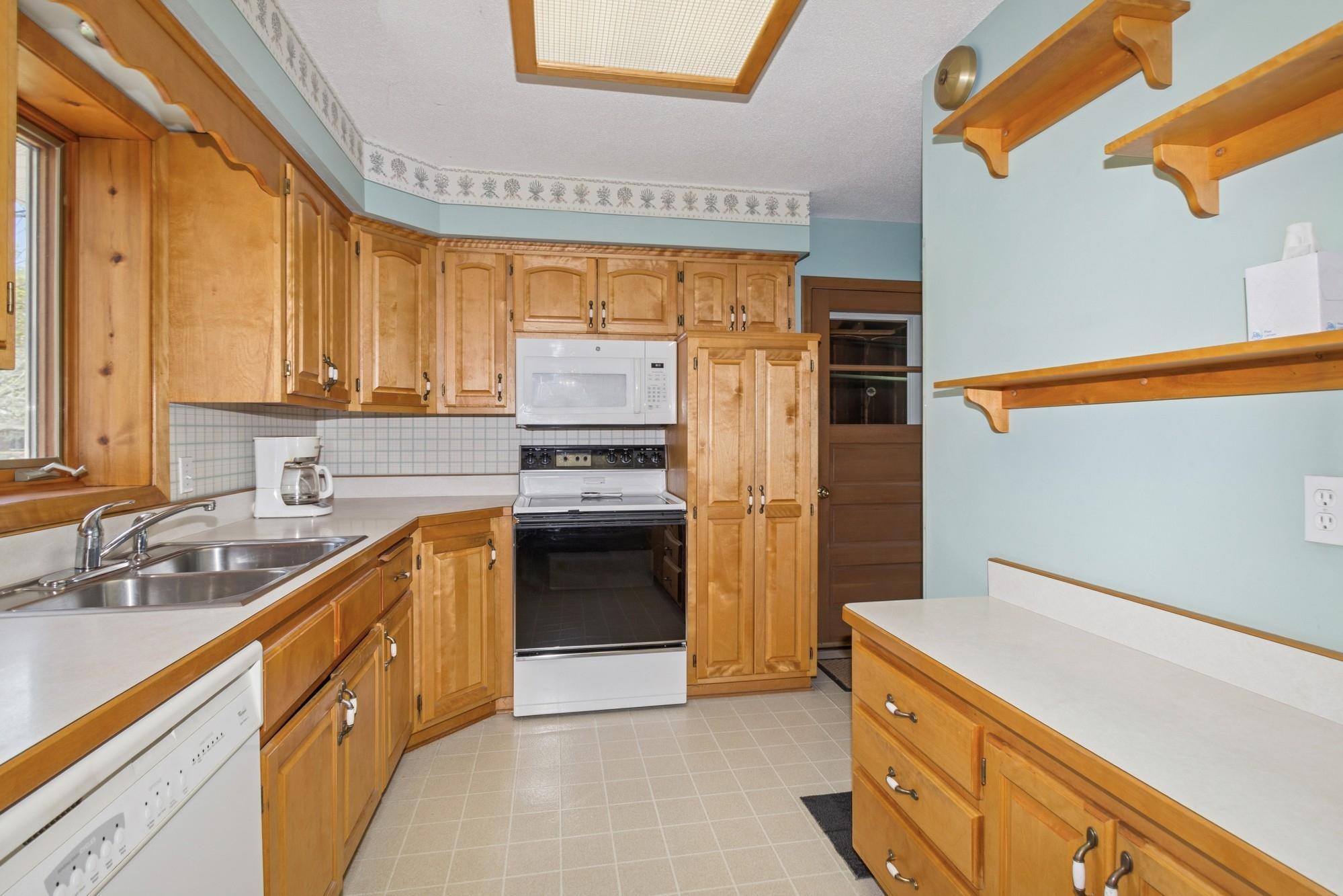 132 104th Lane, Minneapolis, Minnesota image 12