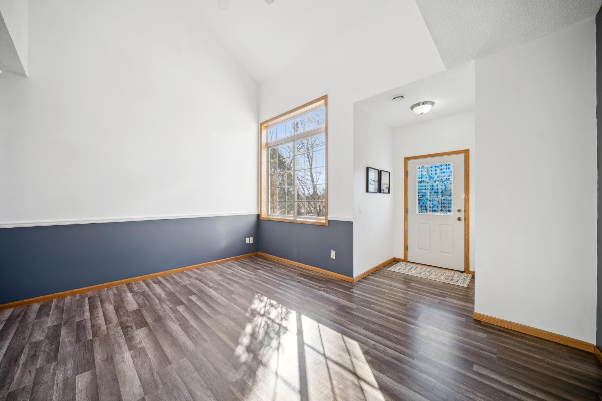 16917 Embers Avenue #1202, Lakeville, Minnesota image 2