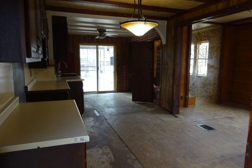1305 La Crescent Street, La Crosse, Wisconsin image 5