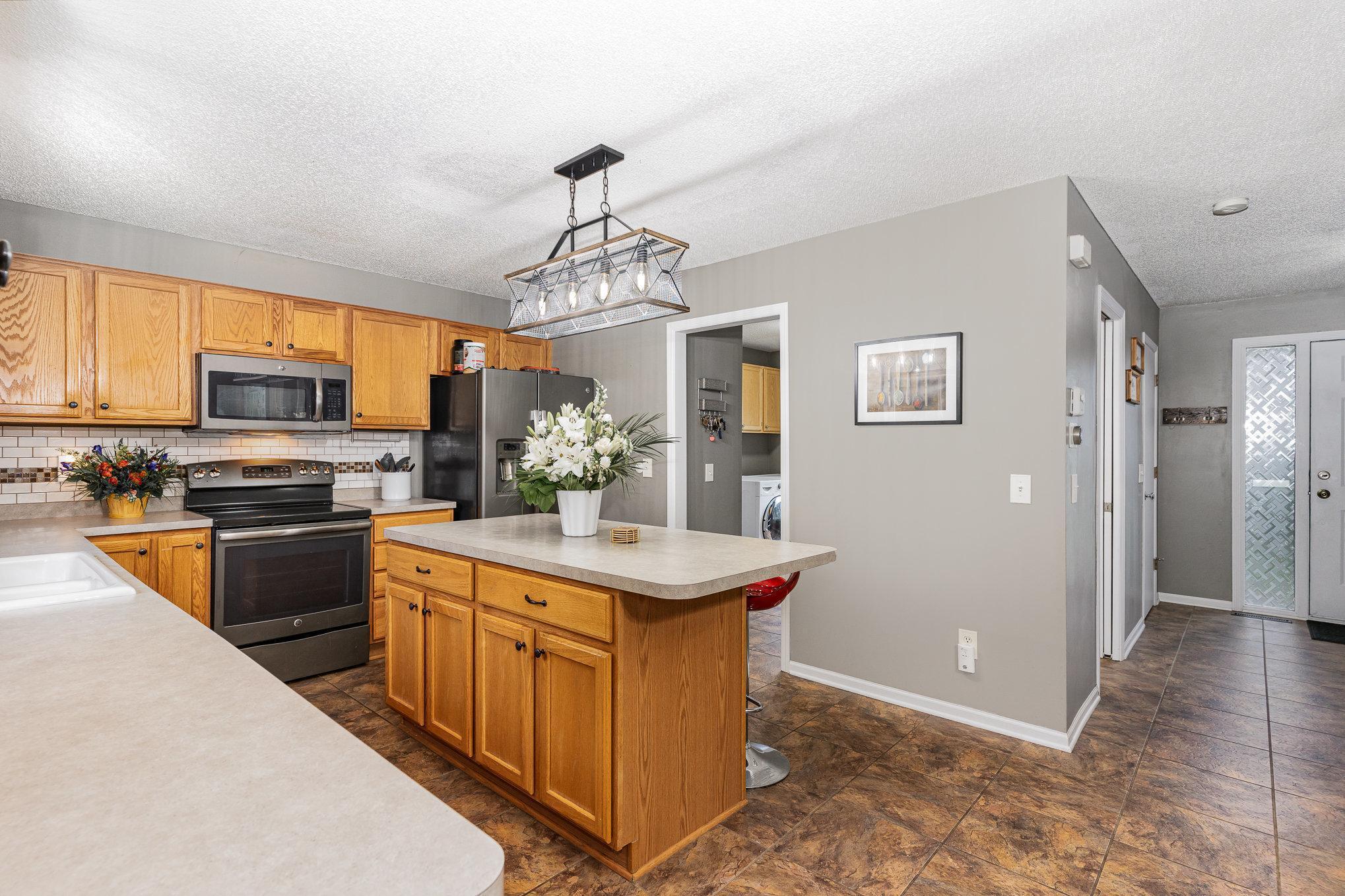 5921 200th Street, Farmington, Minnesota image 15