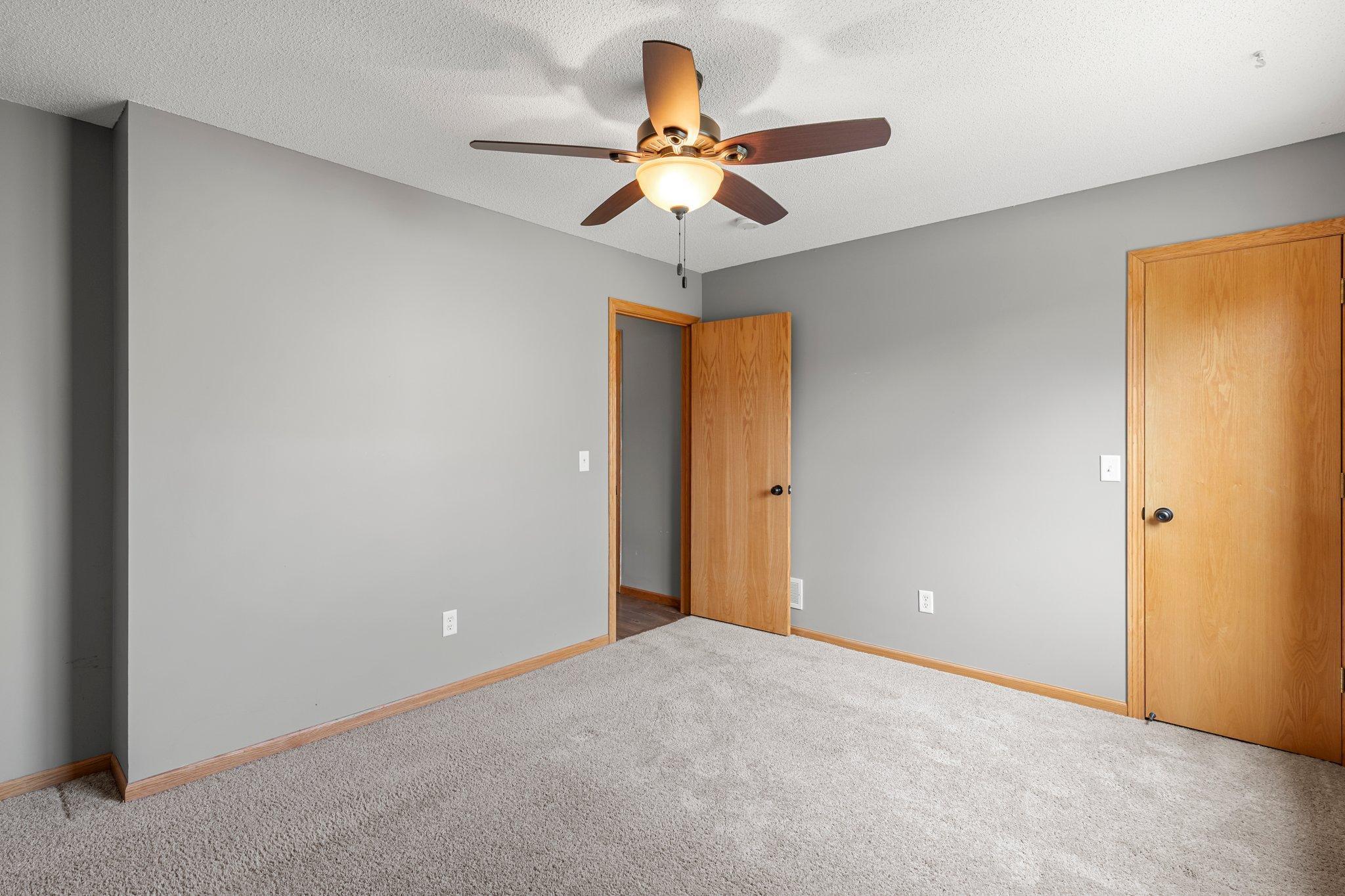 1472 16th Avenue, Cambridge, Minnesota image 14