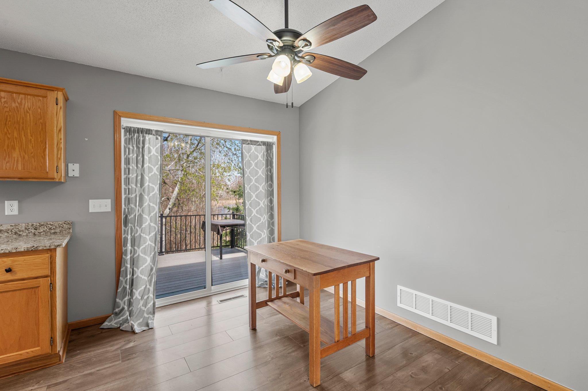 1472 16th Avenue, Cambridge, Minnesota image 9