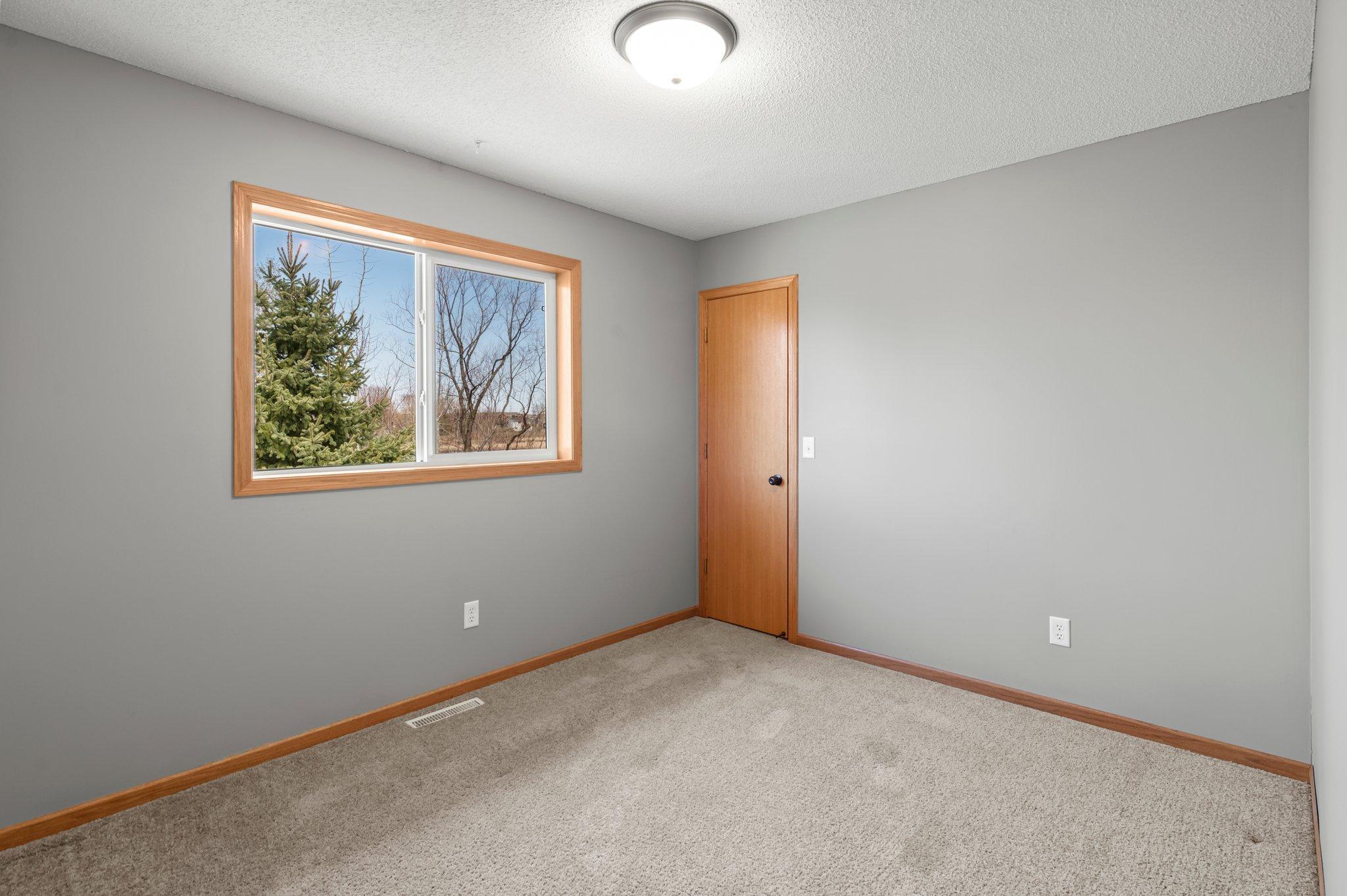 1472 16th Avenue, Cambridge, Minnesota image 15