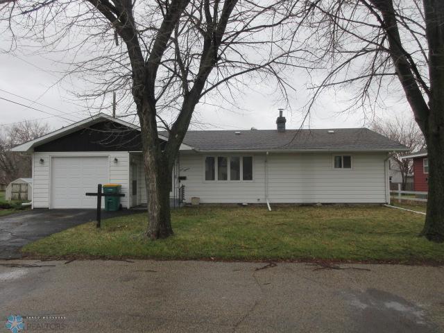 Lidgerwood, North Dakota 58053, United States, 2 Bedrooms Bedrooms, ,2 BathroomsBathrooms,Residential,Pending,60081