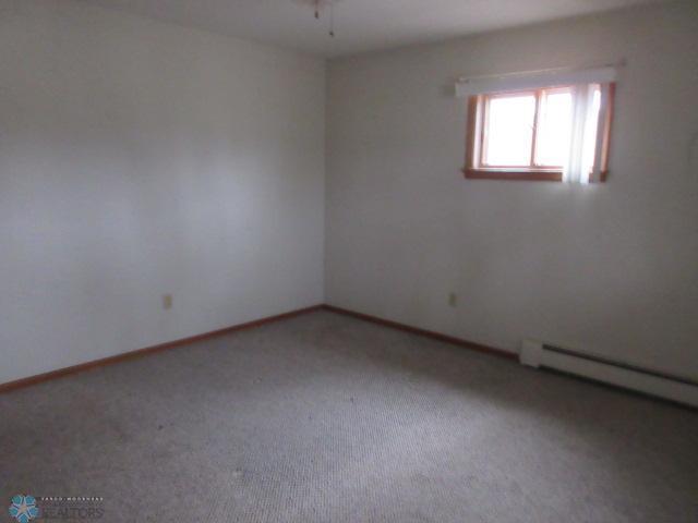 Lidgerwood, North Dakota 58053, United States, 2 Bedrooms Bedrooms, ,2 BathroomsBathrooms,Residential,Pending,60081