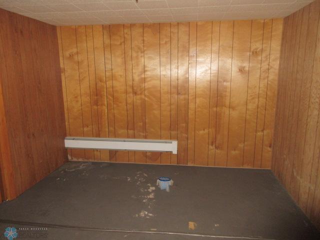 Lidgerwood, North Dakota 58053, United States, 2 Bedrooms Bedrooms, ,2 BathroomsBathrooms,Residential,Pending,60081