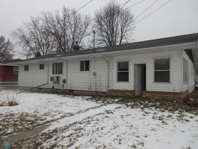 Lidgerwood, North Dakota 58053, United States, 2 Bedrooms Bedrooms, ,2 BathroomsBathrooms,Residential,Pending,60081