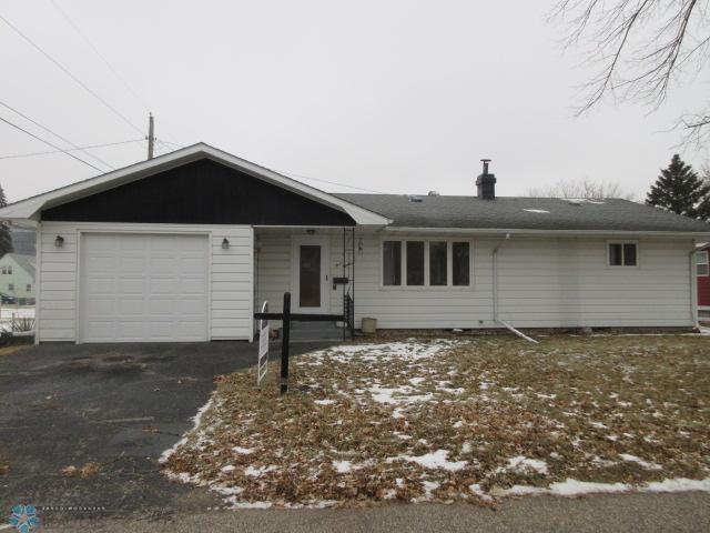 Lidgerwood, North Dakota 58053, United States, 2 Bedrooms Bedrooms, ,2 BathroomsBathrooms,Residential,Pending,60081
