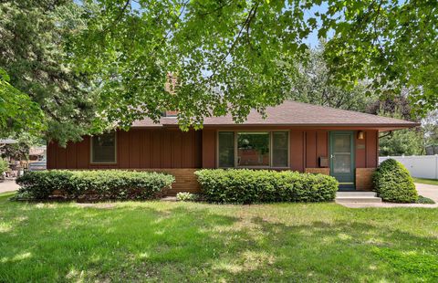 Homes For Sale - 7515 Newton Avenue<br/> Hennepin County, Minneapolis, MN 55423