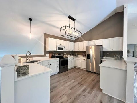 Townhouse For Sale - 1252 Bergmann Drive<br/> Stillwater, MN 55082