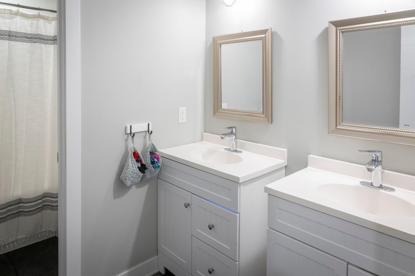 910 Lakewood Hills Road, Eagan, Minnesota image 16