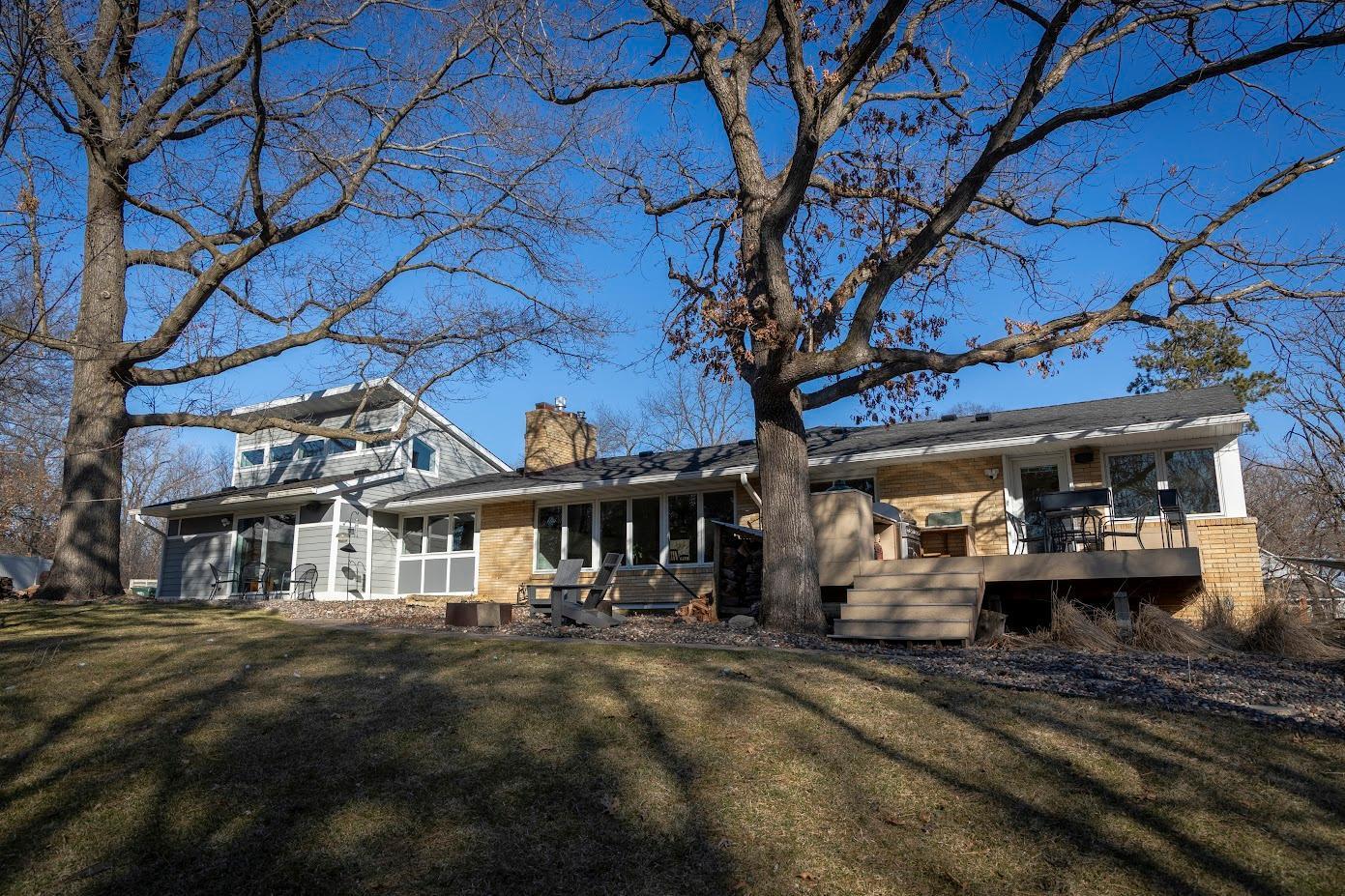 910 Lakewood Hills Road, Eagan, Minnesota image 23